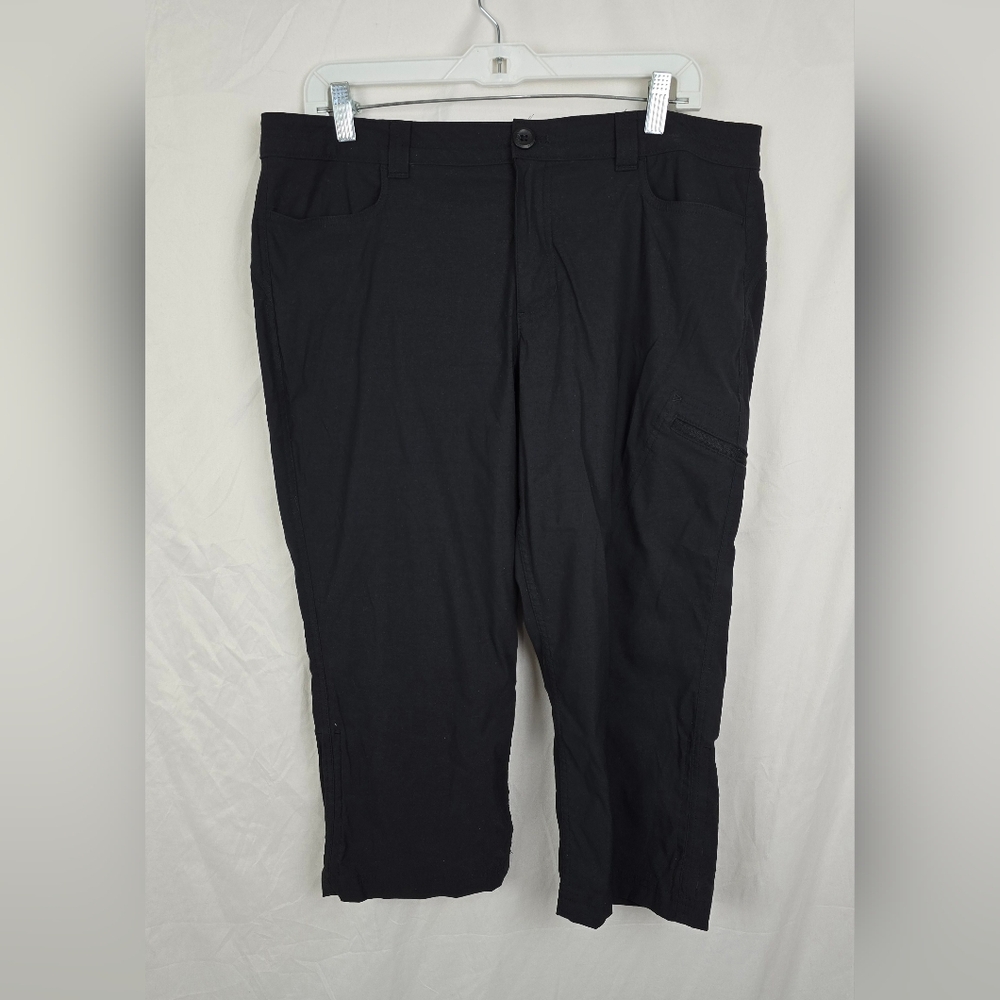 Eddie Bauer Black Nylon Blend Hiking Camping Travel Capri Pants sz 14